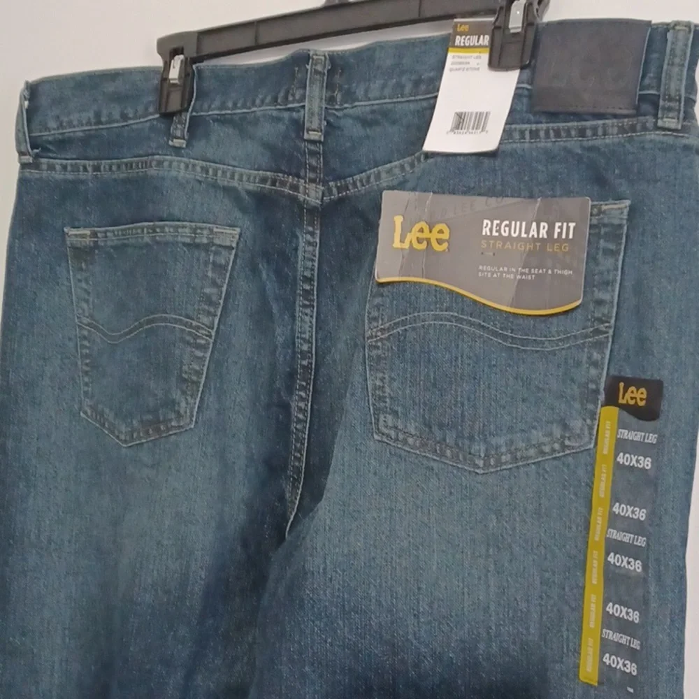 Size 40 x 36 mens blue jeans 